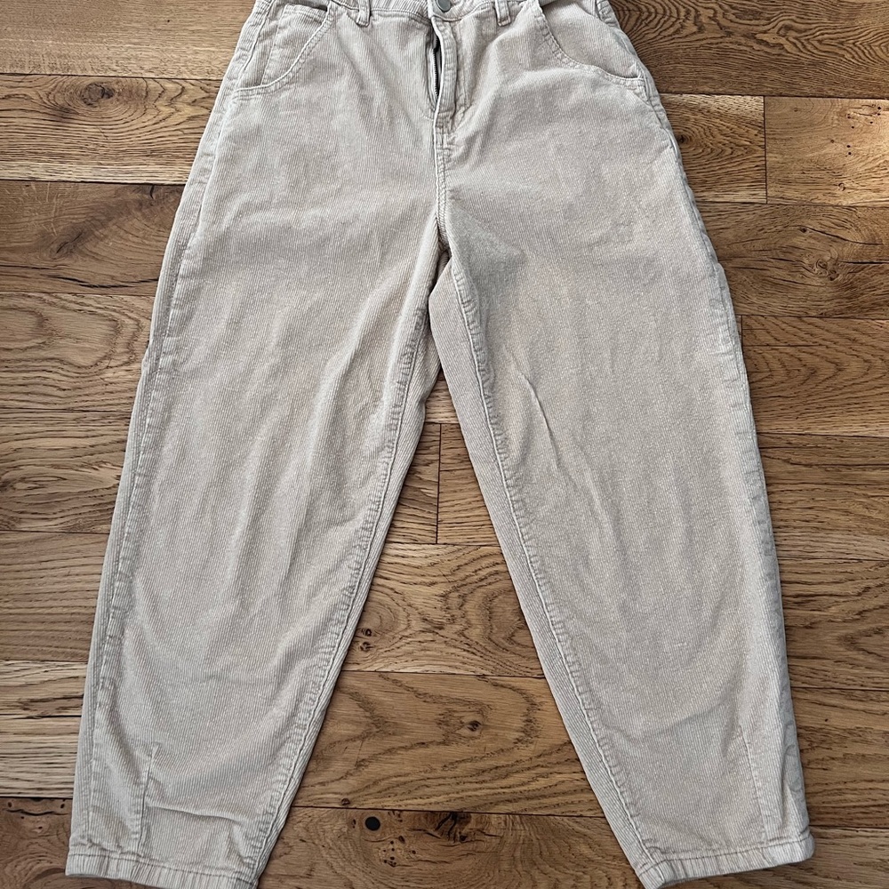 High rise 'slouchy' mom jeans in biscuit cord
